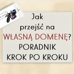 Jak przenieść domenę? Poradnik krok po kroku. Na ekranie telefonu grafika z motocyklistką i adresem clraVska.com.