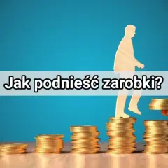 Drewniana postać idzie po stosach monet, symbolizując wzrost zarobków. Dowiedz się, ile zarabia content manager i jak zwiększyć swoje dochody.