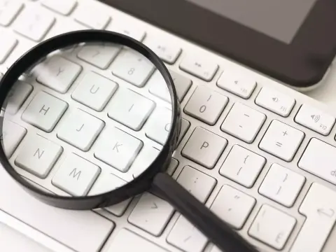Jak powiększyć okno przeglądarki? Szybkie sposoby i triki