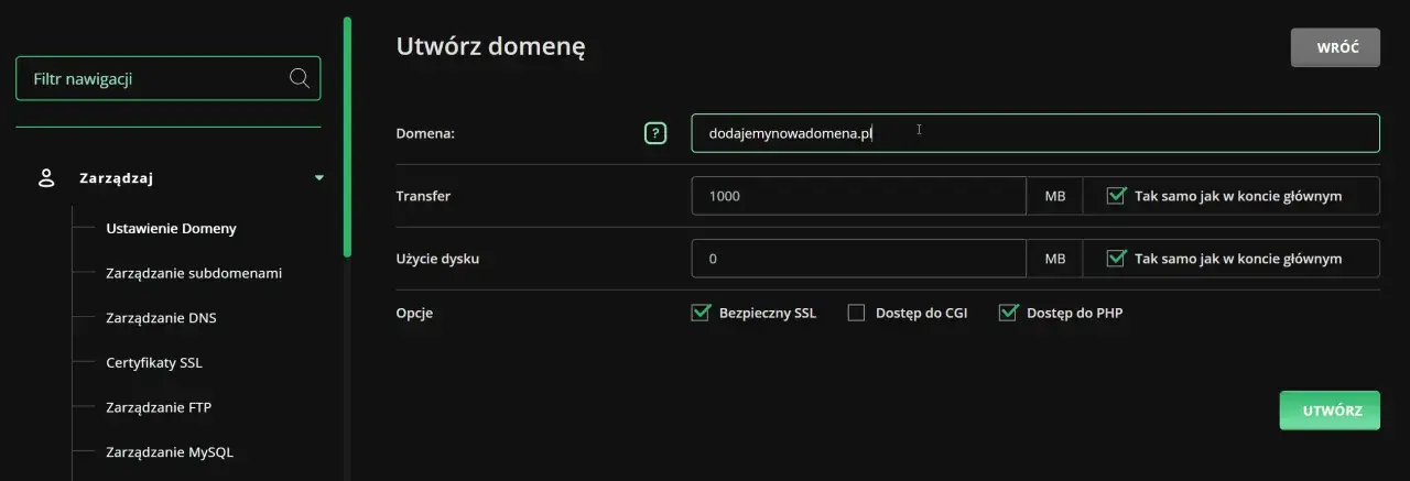 Formularz "Utwórz domenę" pozwala na dodanie nowej domeny, ustawienie transferu, użycia dysku i opcji.